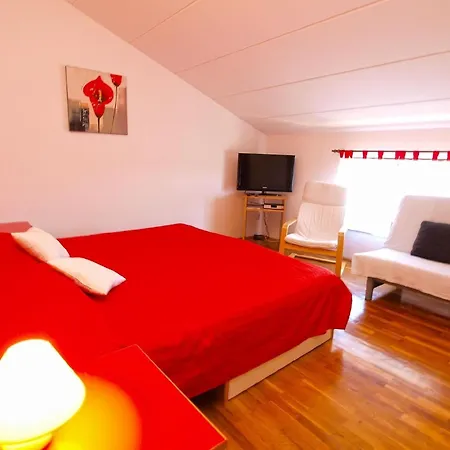 Fuer 4 Personen Ca 50 Qm In Fazana, Istrien Istrische Riviera
