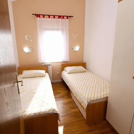 Fuer 4 Personen Ca 50 Qm In Fazana, Istrien Istrische Riviera Fazana