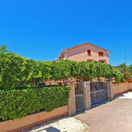 Apartment Fuer 4 Personen Ca 50 Qm In Fazana, Istrien Istrische Riviera *