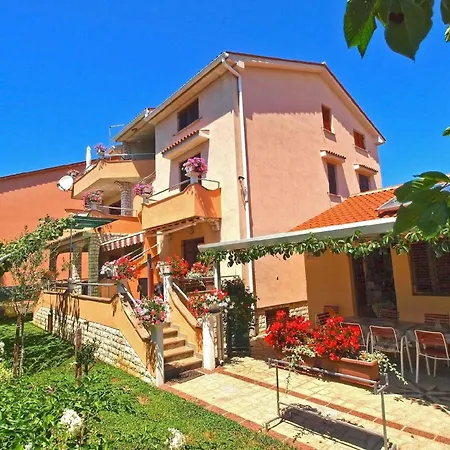 Fuer 4 Personen Ca 50 Qm In Fazana, Istrien Istrische Riviera * Fazana